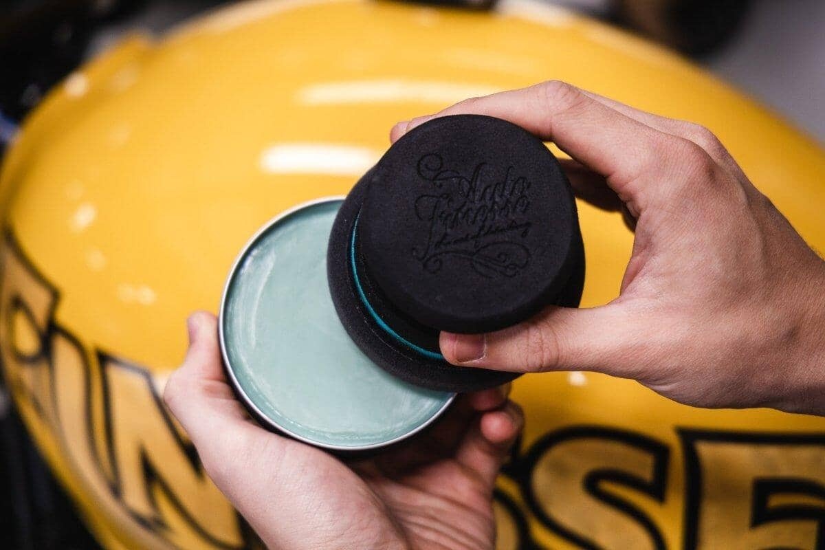 Essence Carnauba Wax